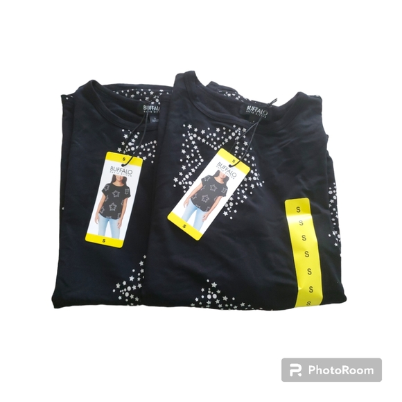 Buffalo Short Sleeve Black Blouse with Stars - Picture 12 of 16